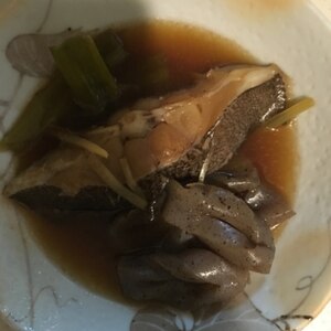 白米のおともに あぶらカレイの煮付け レシピ 作り方 By うみ ひま 楽天レシピ 白米のおともに あぶらカレイの煮付け レシピ 作り方 By うみ ひま 楽天レシピ